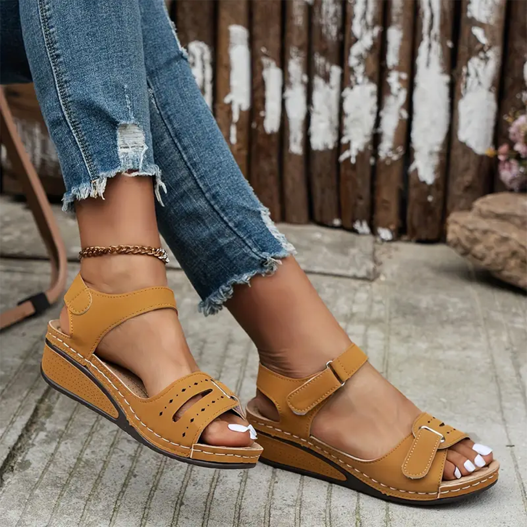 Klittenband Enkelsandalen Sleehak